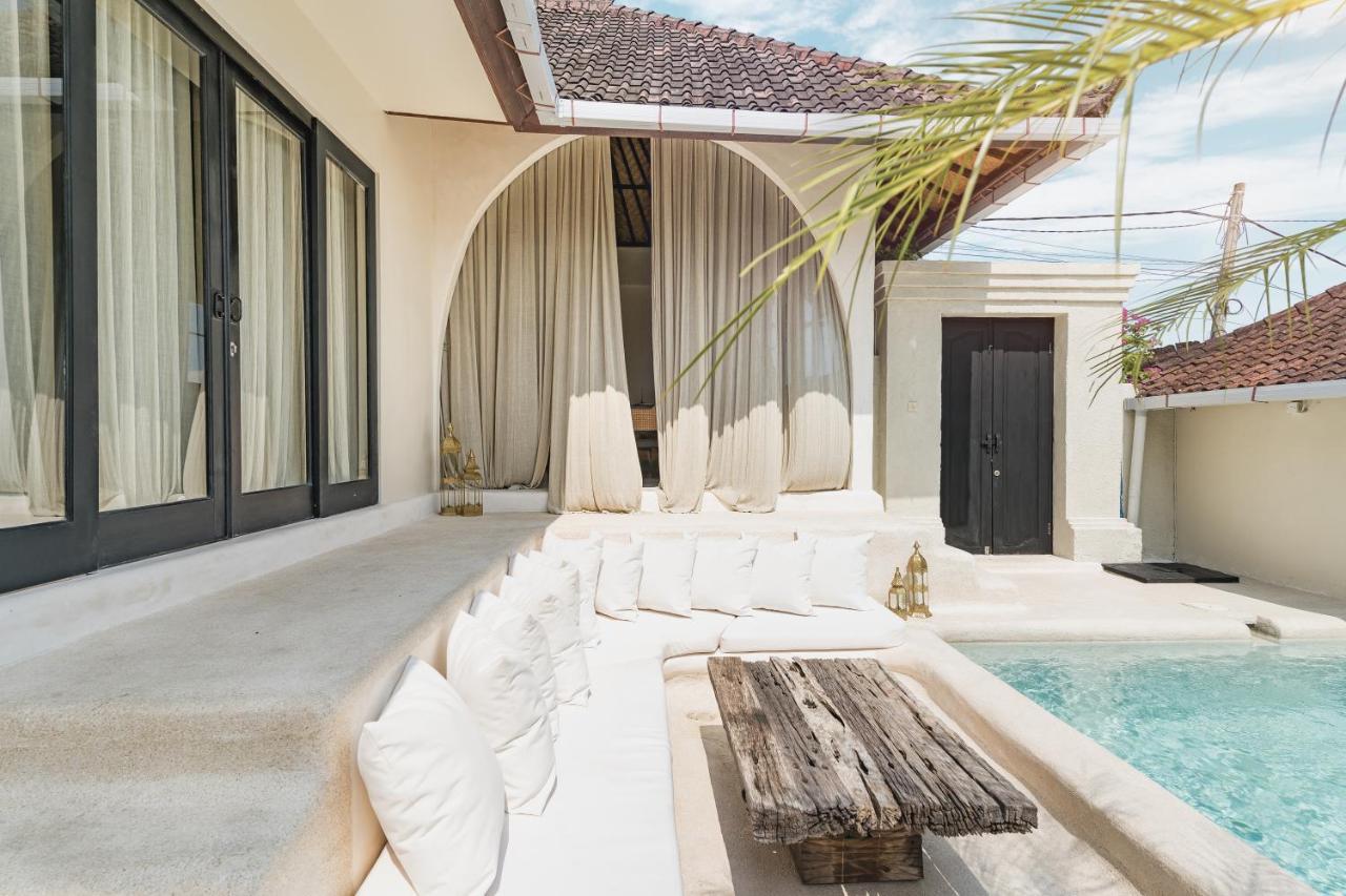 Casa Diola Villa Canggu Buitenkant foto