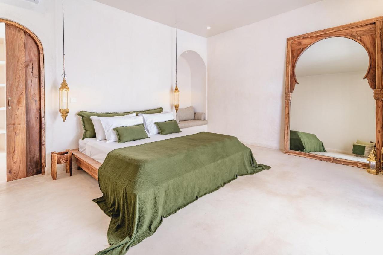 Casa Diola Villa Canggu Buitenkant foto